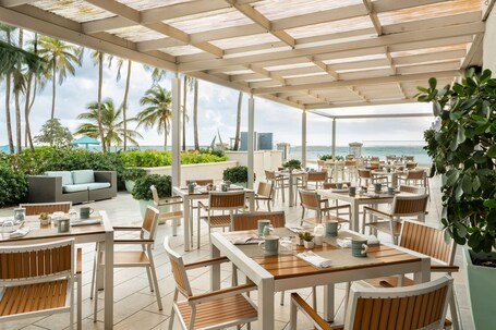 San Juan Marriott Resort and Stellaris Casino - Image 4