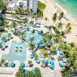 2 outdoor pools, pool umbrellas