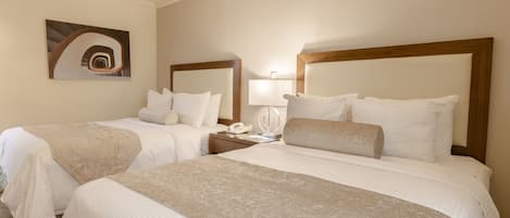 Standard Room (Luxor Doble) | 1 bedroom, in-room safe, desk, blackout drapes