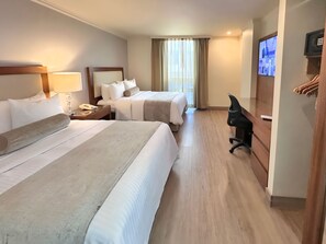 Double Room (Luxor Doble) | Premium bedding, in-room safe, desk, laptop workspace - Antaris Cintermex (Monterrey)