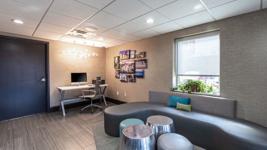 Quality Inn Asheville Downtown Tunnel Road