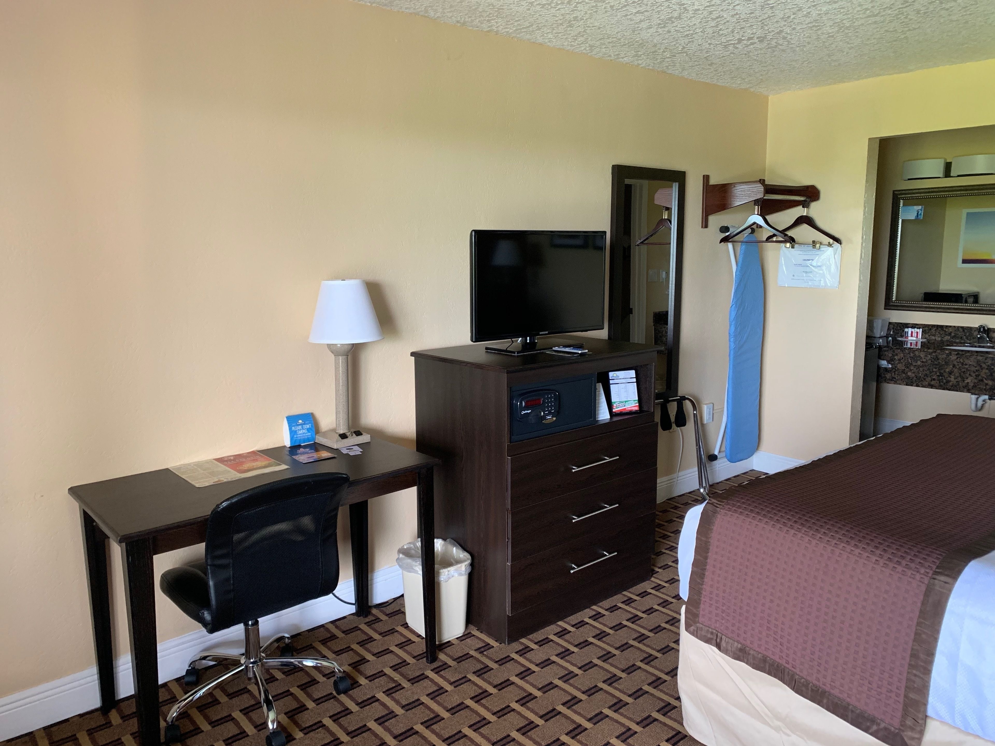 Foto - Days Inn by Wyndham Fort Lauderdale-Oakland Park Airport N
