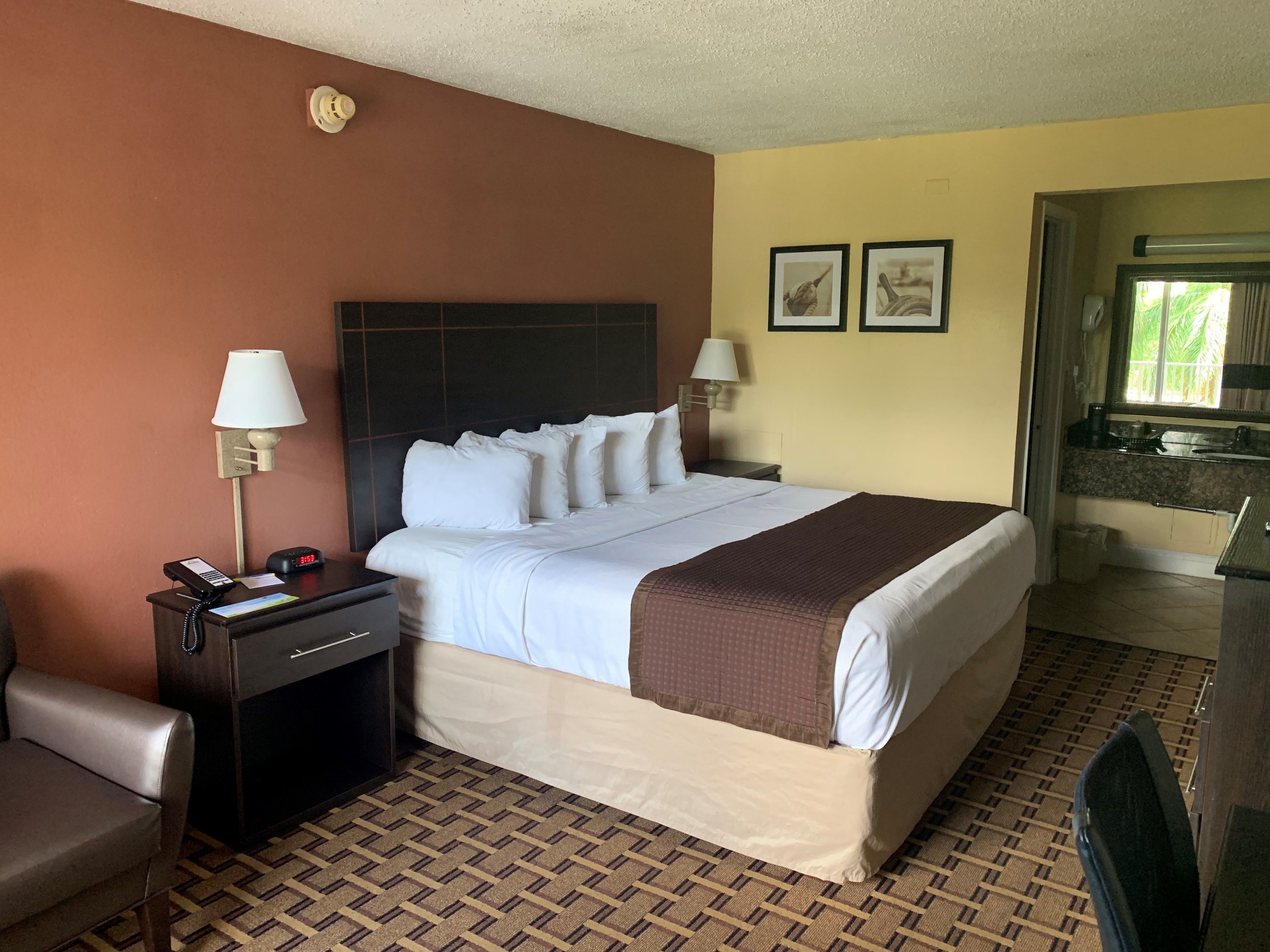 Foto - Days Inn by Wyndham Fort Lauderdale-Oakland Park Airport N