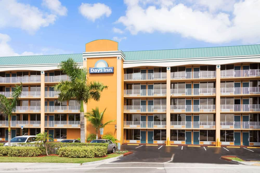 Foto - Days Inn by Wyndham Fort Lauderdale-Oakland Park Airport N