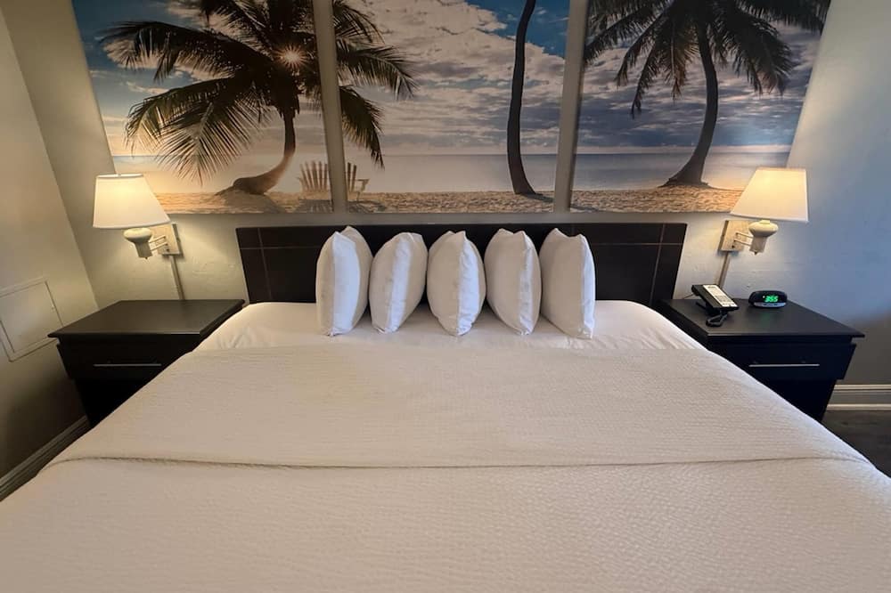 Days Inn by Wyndham Fort Lauderdale-Oakland Park Airport N