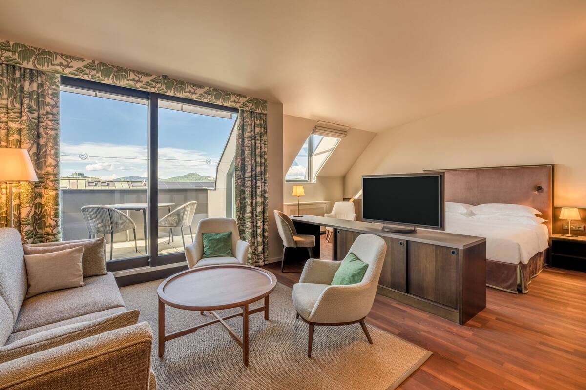 Suite, 1 habitación | Ropa de cama de alta calidad y minibar