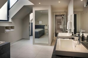 Suite, 1 Bedroom | Bathroom