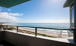 Deluxe Executive Family Suite - Sea Facing | Beach/ocean view