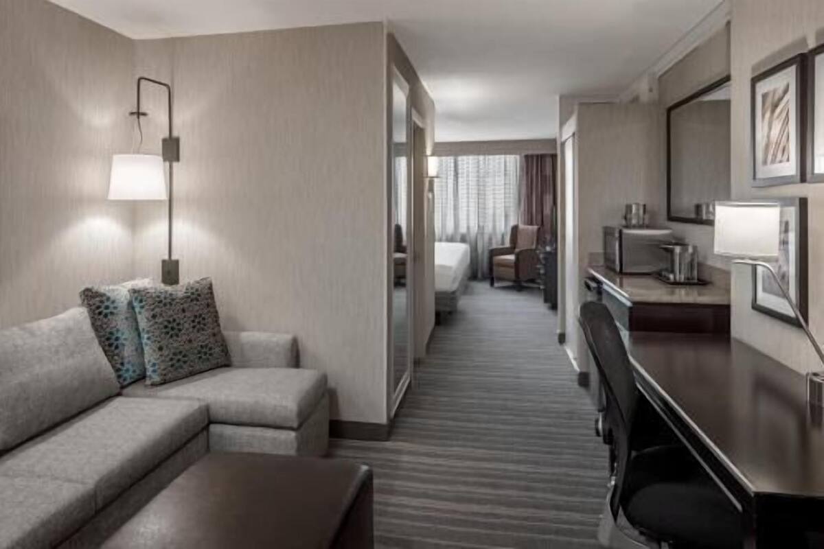 1 bedroom, premium bedding, pillowtop beds, in-room safe