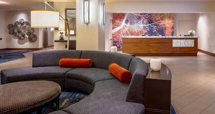 DoubleTree Suites by Hilton Minneapolis Downtown