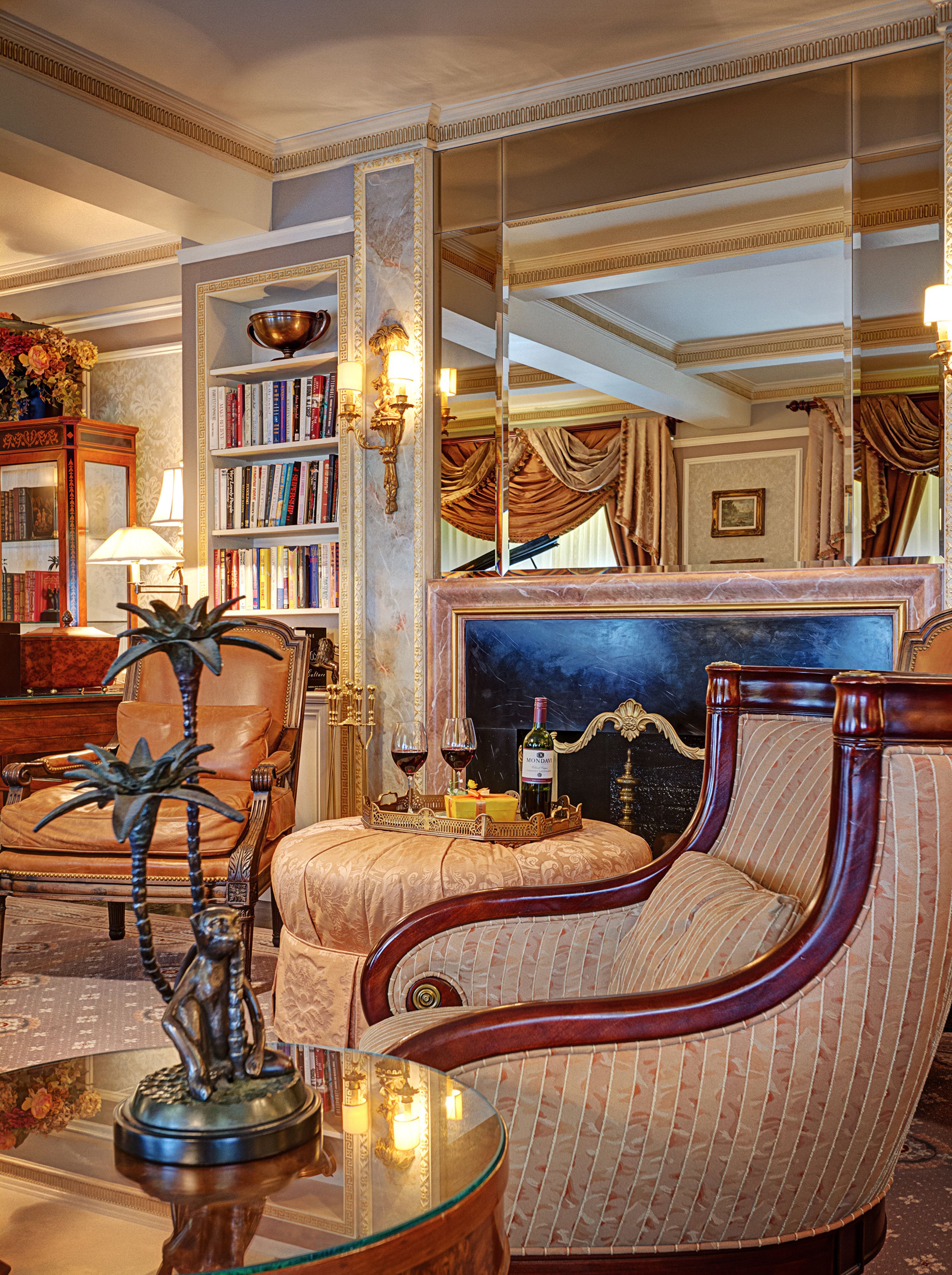 presidential suite, 1 king bed | lobby lounge