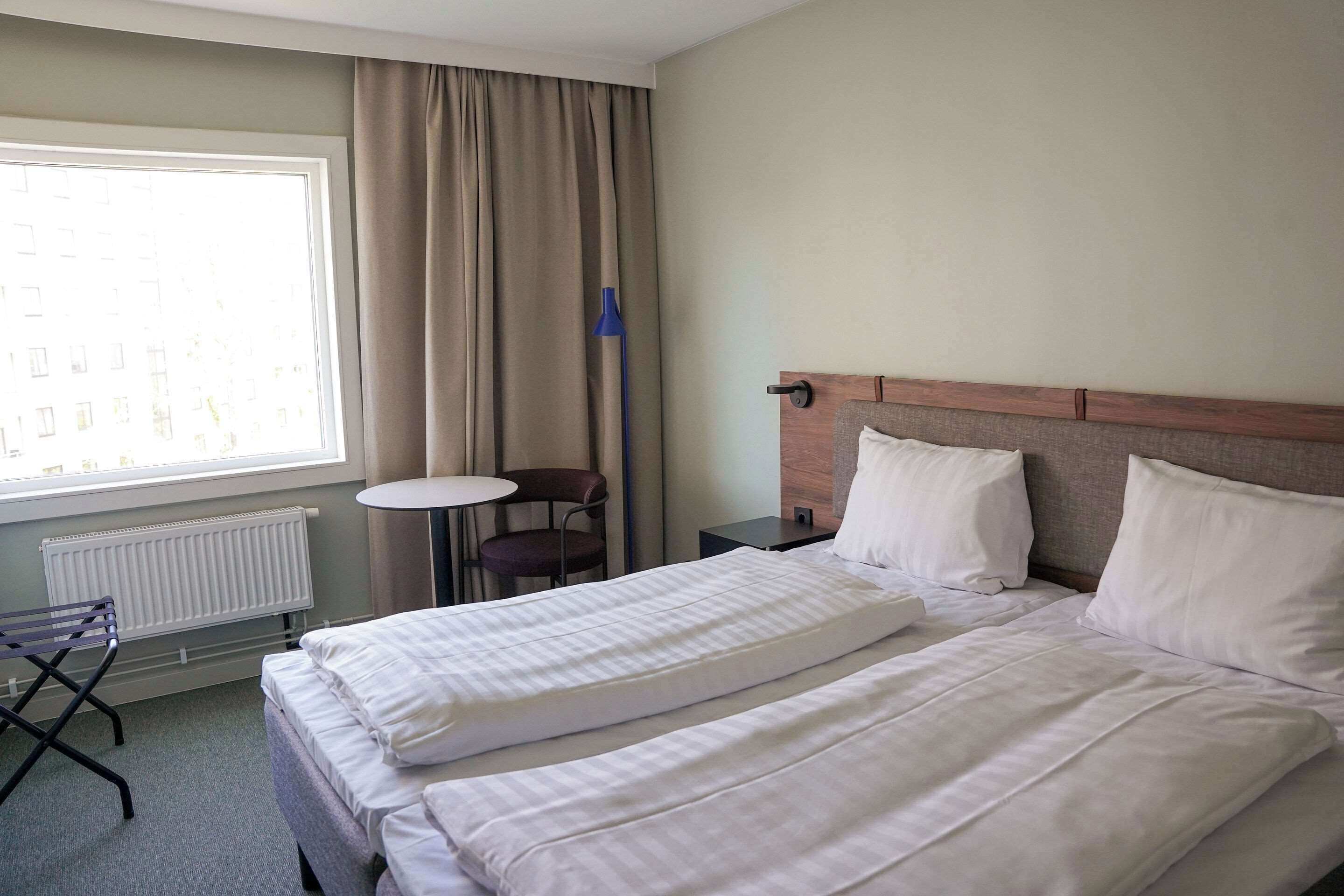 standard room, 2 single beds | desk, laptop workspace, free wifi, bed sheets