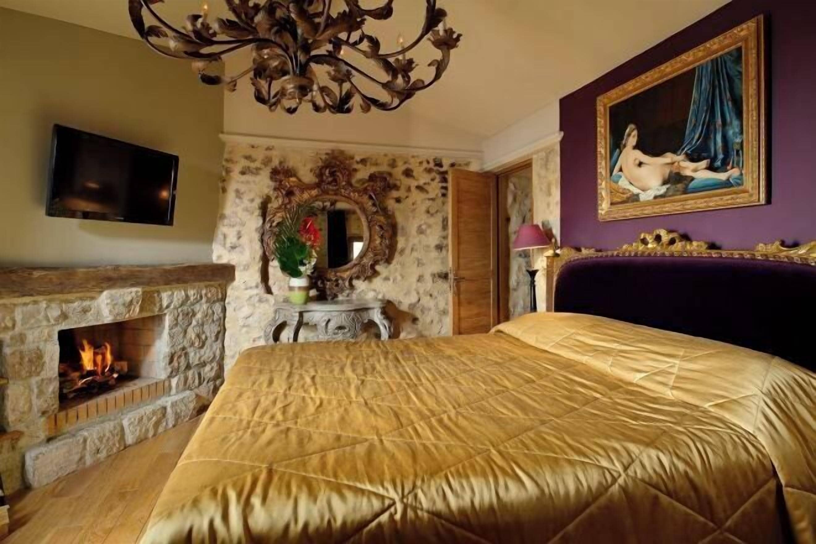 Minibar, in-room safe, individually furnished, blackout drapes