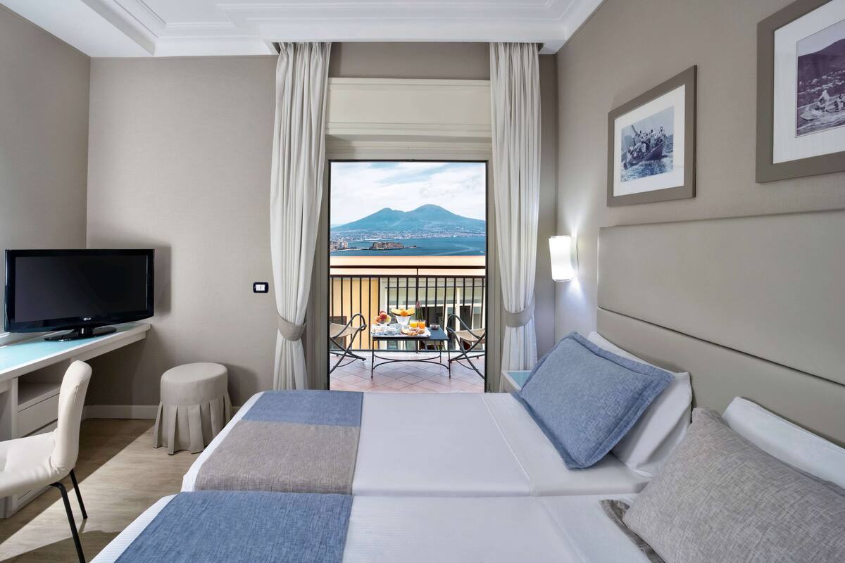 Standard Room, 1 Queen Bed, Non Smoking, Partial Sea View | View from room
