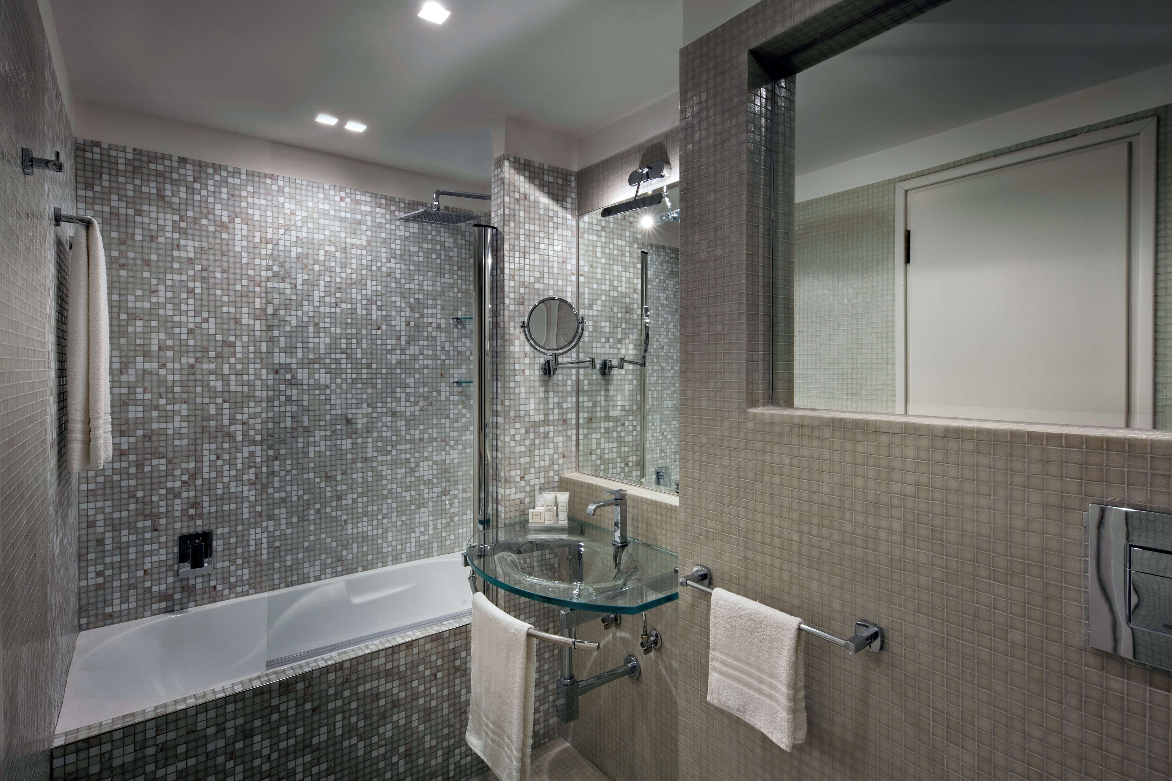 rainfall showerhead, free toiletries, hair dryer, bathrobes