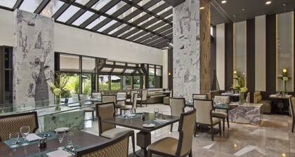 The LA Grand Hotel Downtown