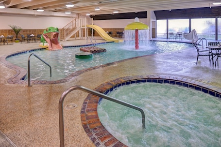 Indoor pool. Best Western Plus Midwest Inn