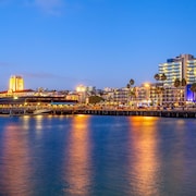 Hotels near Seaport Village