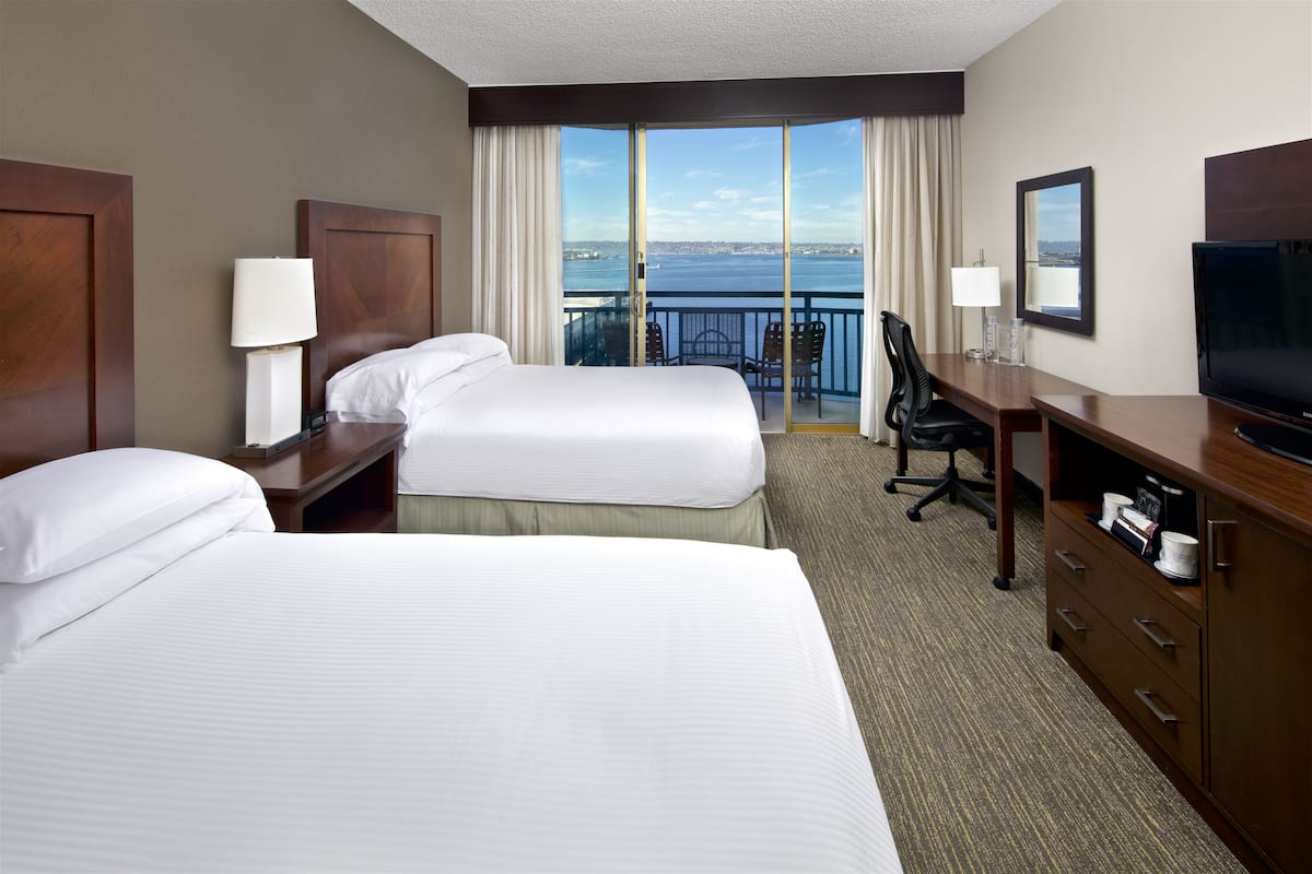 1 bedroom, premium bedding, in-room safe, desk