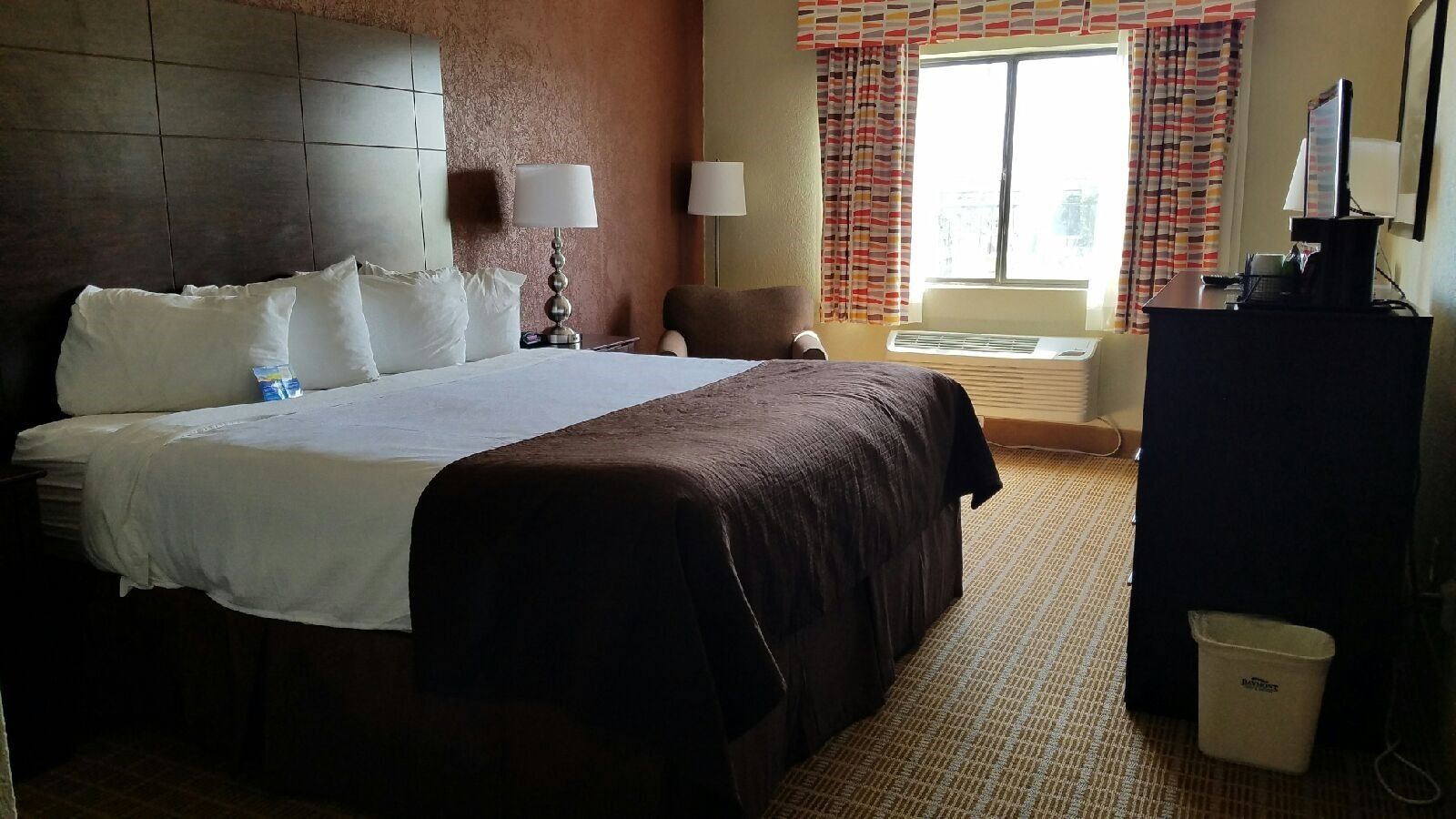 desk, laptop workspace, iron/ironing board, free cots/infant beds