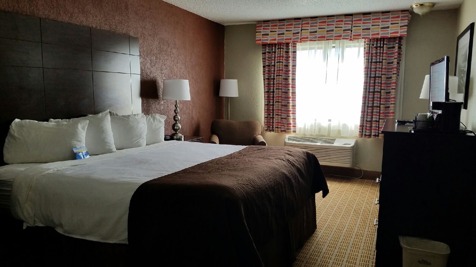 desk, laptop workspace, iron/ironing board, free cots/infant beds