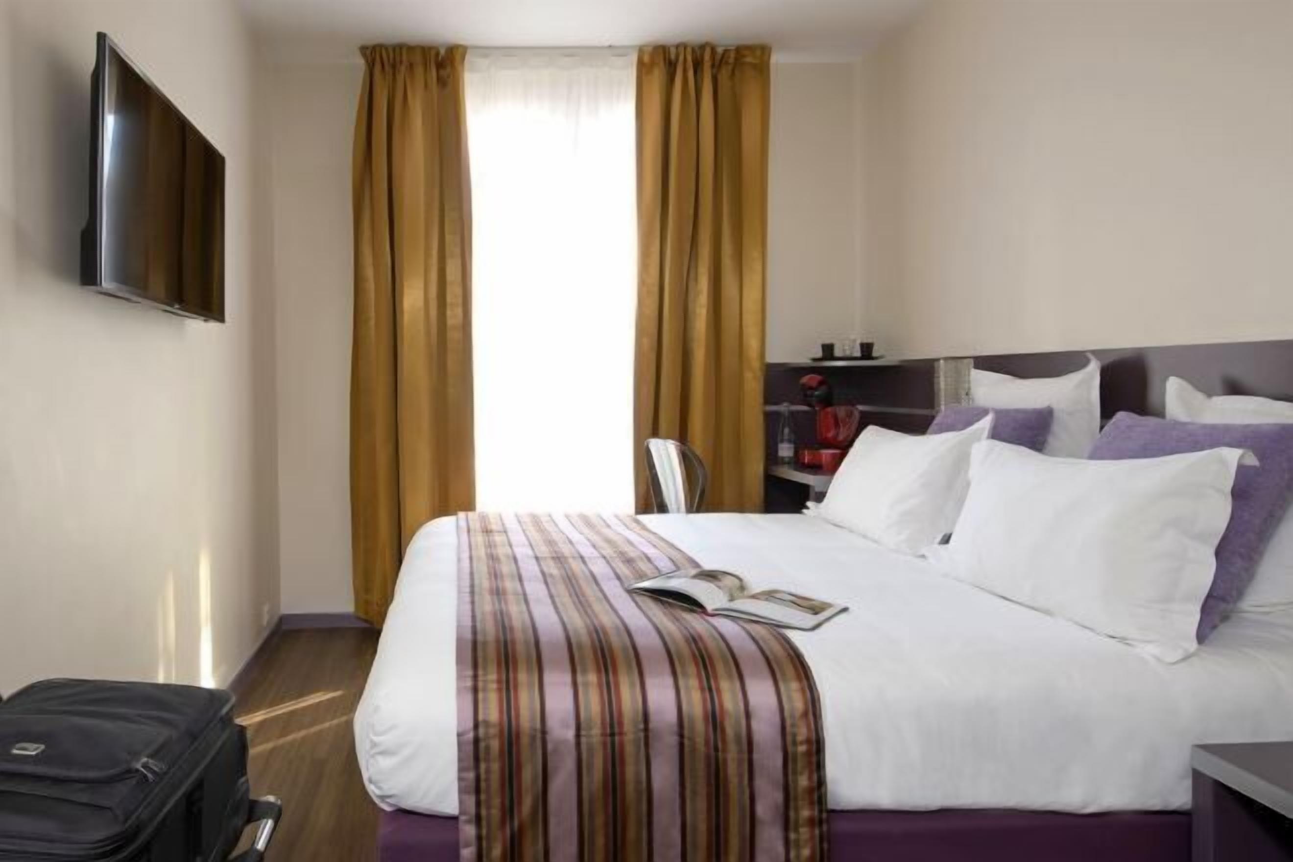 In-room safe, individually decorated, individually furnished