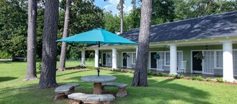 Days Inn by Wyndham Natchez