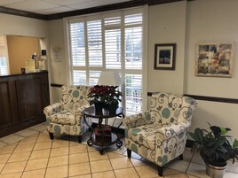 Sala de estar en el lobby