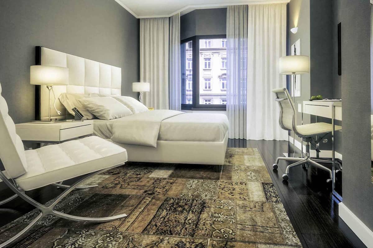 Privilege, Double Room, 1 Double Bed | Down comforters, pillowtop beds, in-room safe, desk