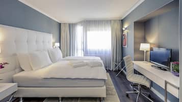 Standard Double Room, 1 Double Bed | Down comforters, pillowtop beds, in-room safe, desk