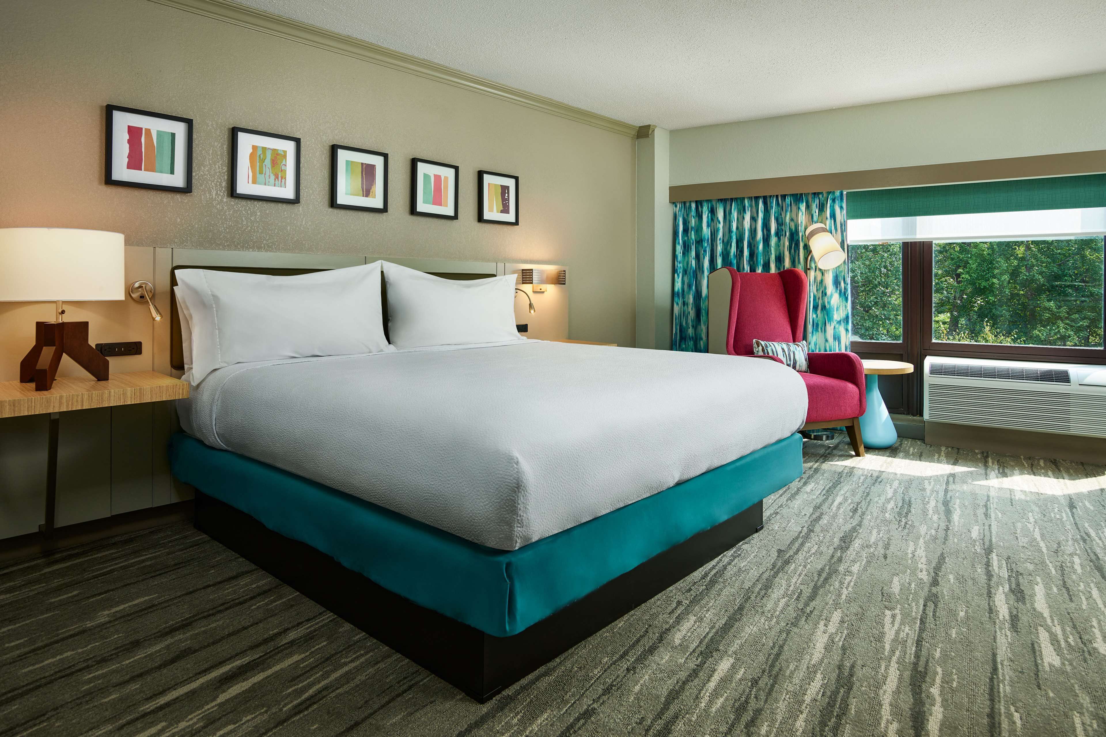 Ropa de cama hipoalergénica y escritorio