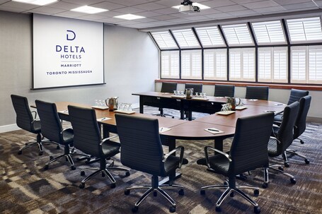 Delta Hotels by Marriott Toronto Mississauga - Image 33