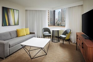 LED TV, Netflix, streaming services