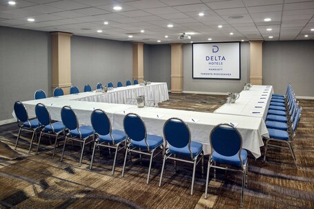 Delta Hotels by Marriott Toronto Mississauga - Image 36