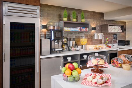 Delta Hotels by Marriott Toronto Mississauga - Image 52