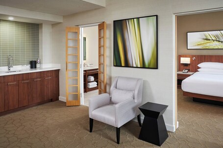 Delta Hotels by Marriott Toronto Mississauga - Image 59