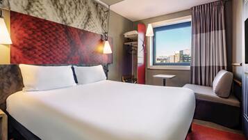 Standard Double Room, 1 Double Bed | Premium bedding, desk, soundproofing, free cots/infant beds