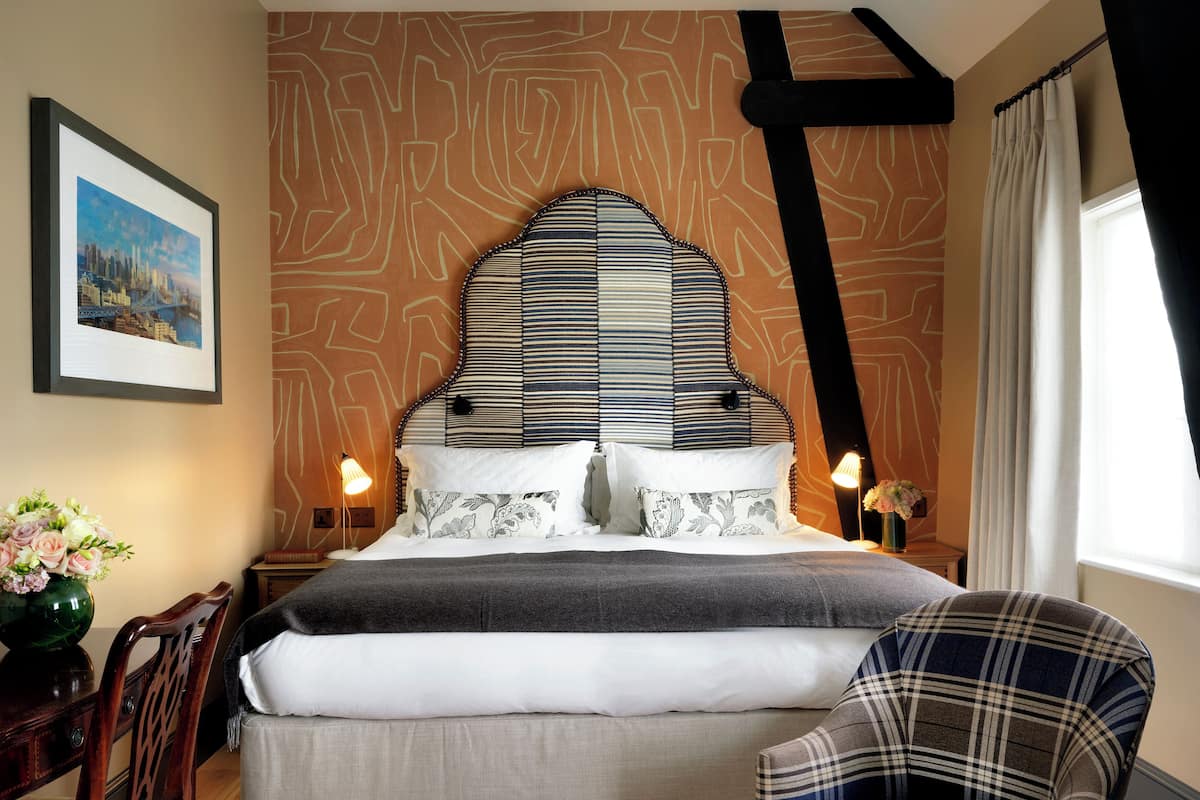 Room (Carriage House) | Egyptian cotton sheets, premium bedding, free minibar items