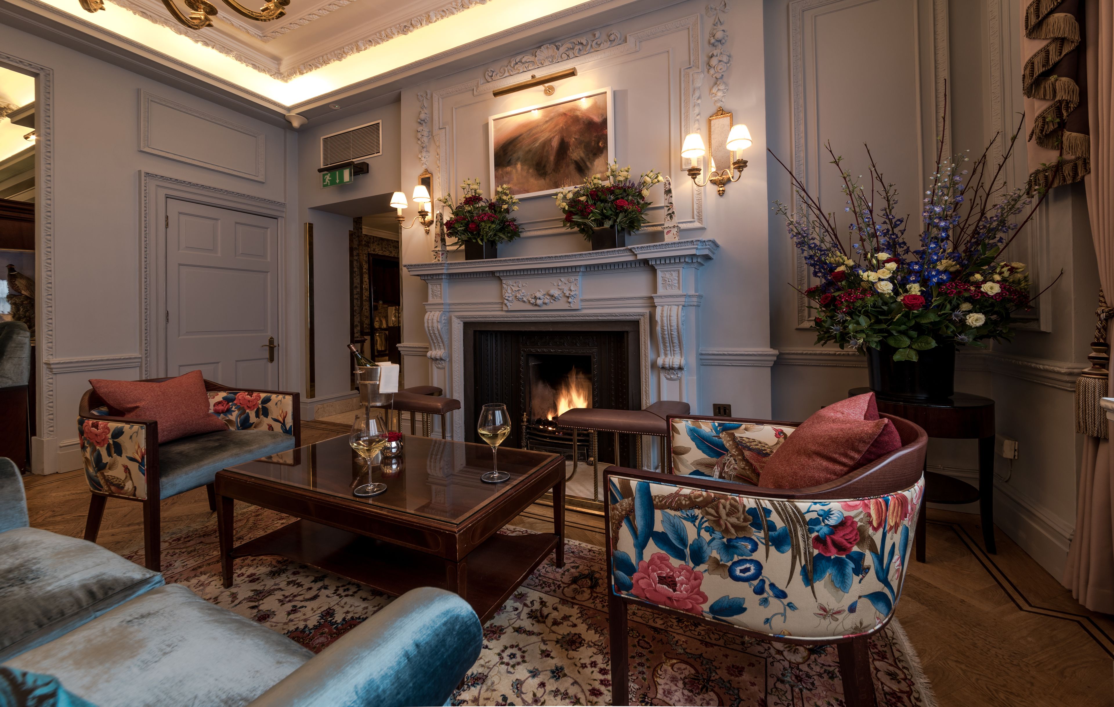 Frukost, lunch och middag serveras