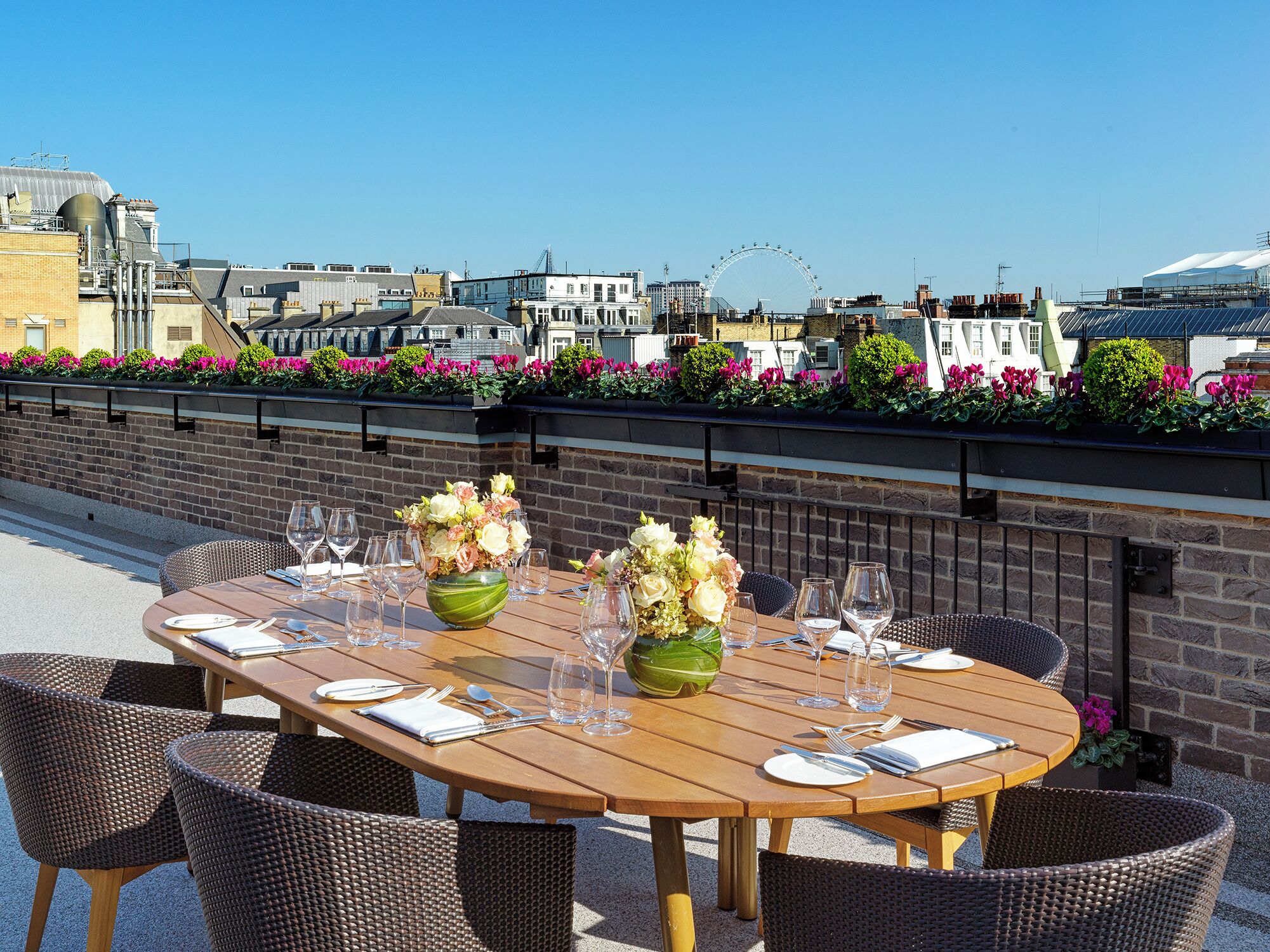 suite (stafford park) | terrace/patio