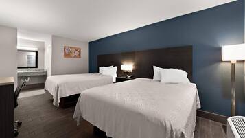 Phòng Tiêu chuẩn, 2 giường cỡ queen, không hút thuốc | Màn/rèm cản sáng, phòng cách âm, truy cập Internet không dây miễn phí