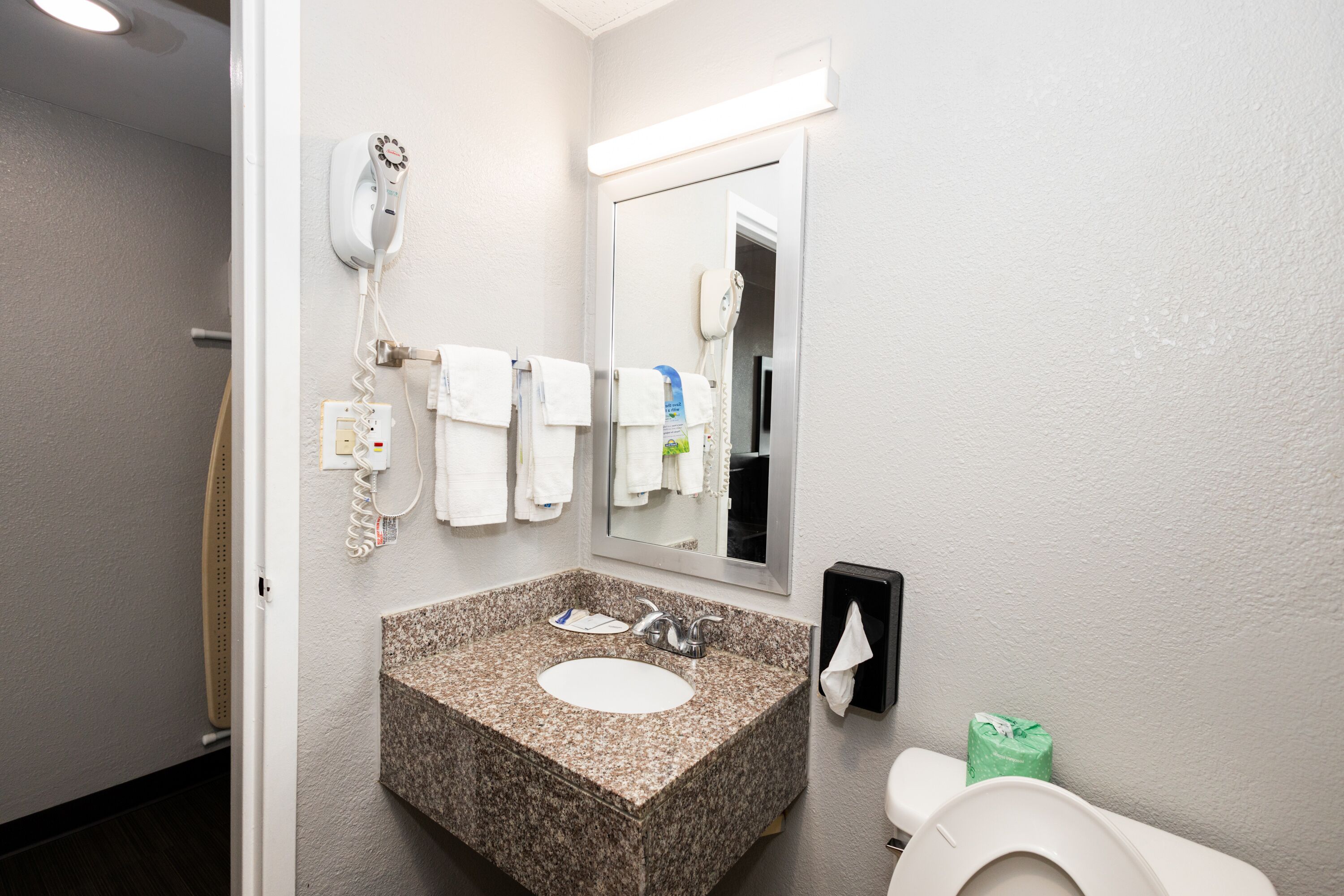 Days Inn by Wyndham Sharonville