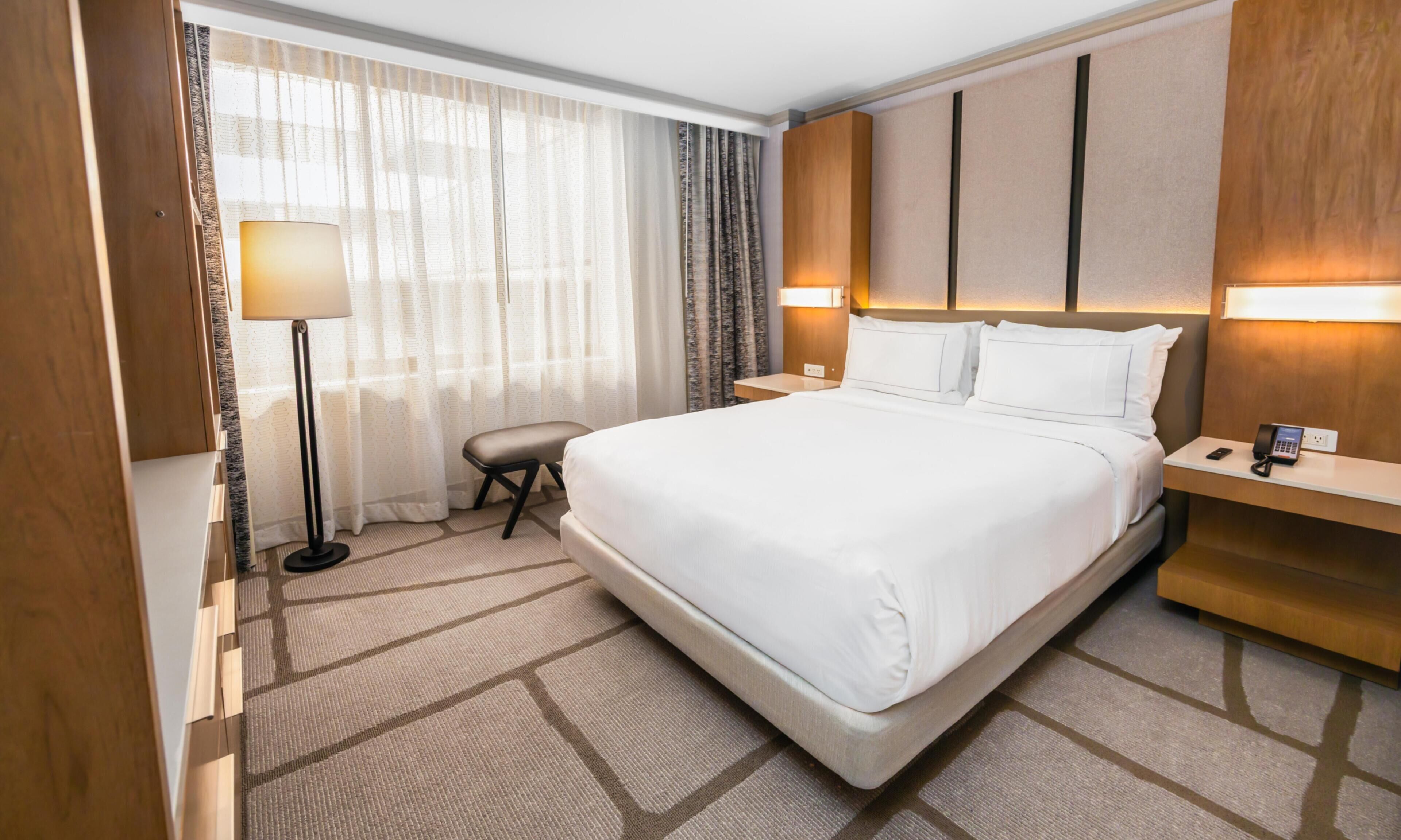 Room, 1 Queen Bed | In-room safe, laptop workspace, blackout curtains, iron/ironing board