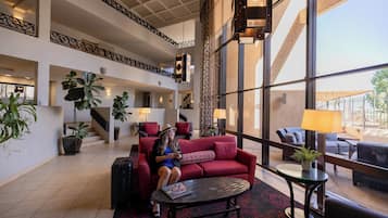 Sala de estar en el lobby