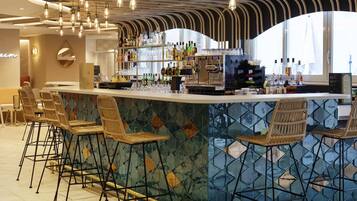 Bar (in der Unterkunft)