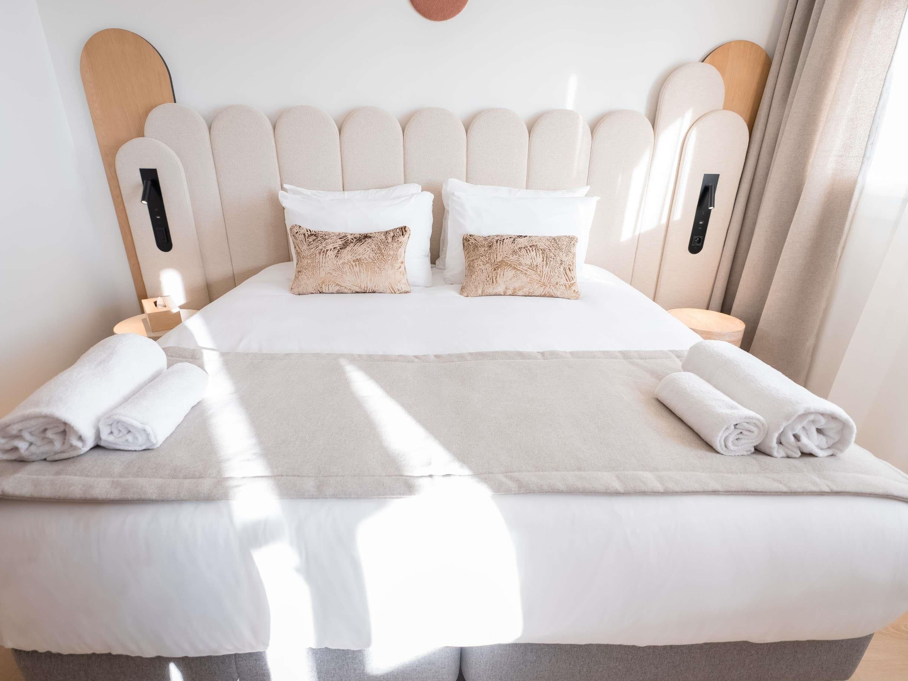 Literie de qualité supérieure, minibar, coffres-forts dans les chambres