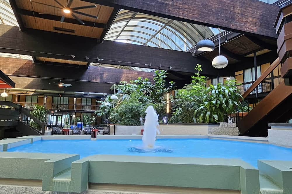 luxury hotels in Buffalo