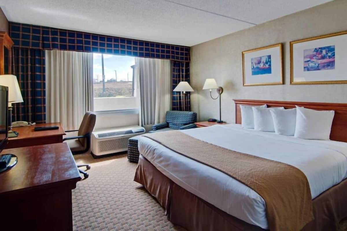 In-room safe, desk, blackout drapes, iron/ironing board