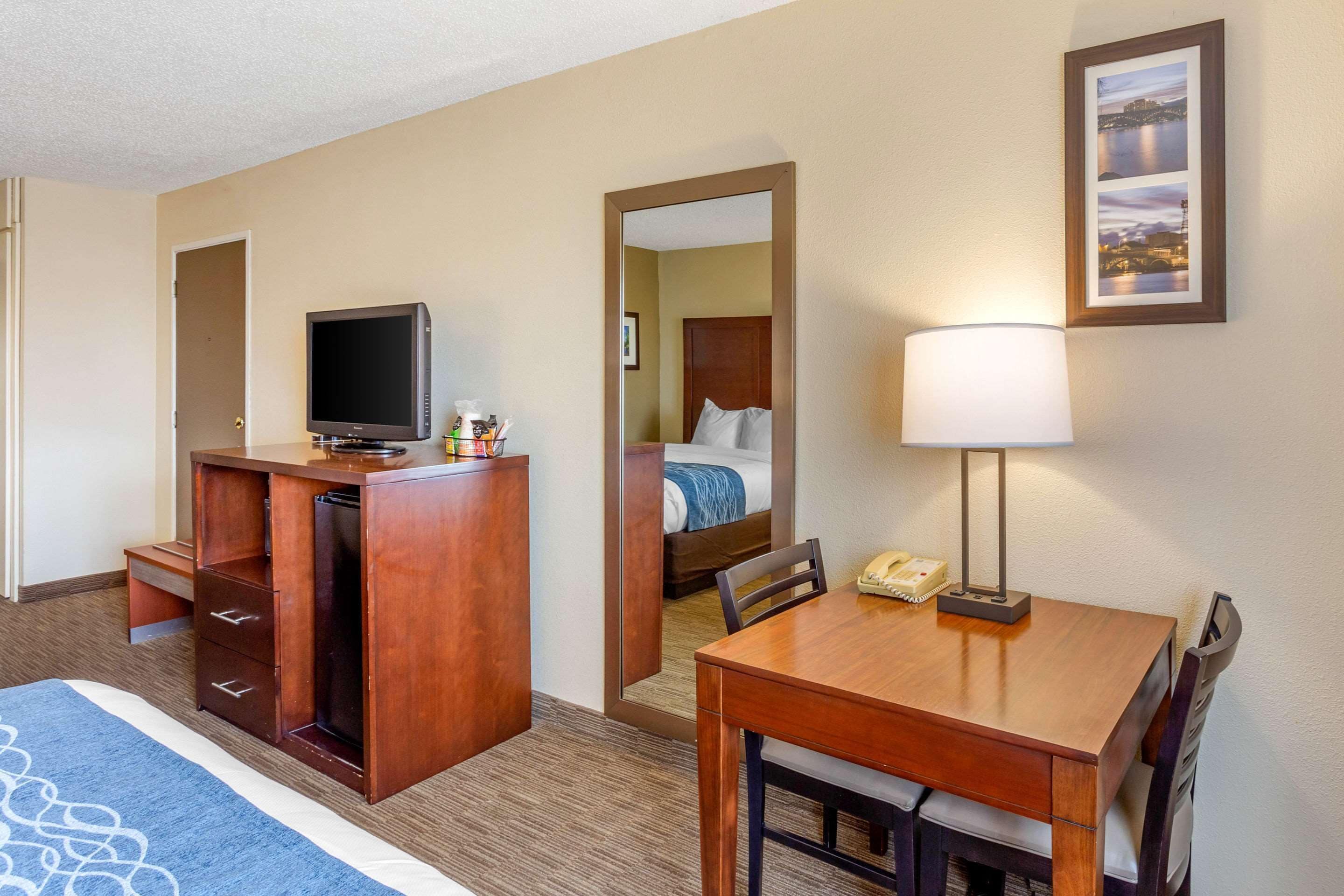 Photo - Comfort Inn Rockford near Casino District