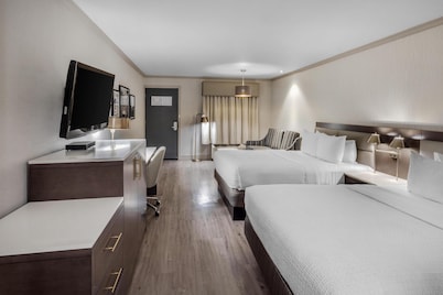 Best Western Plus Executive Suites